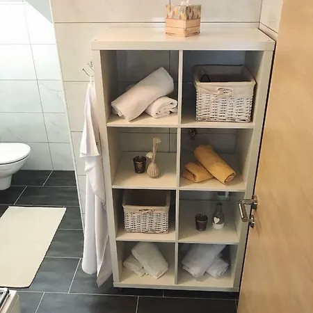 Apartamento Sima Baška Voda